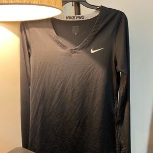 Nike Pro women’s long sleeved top